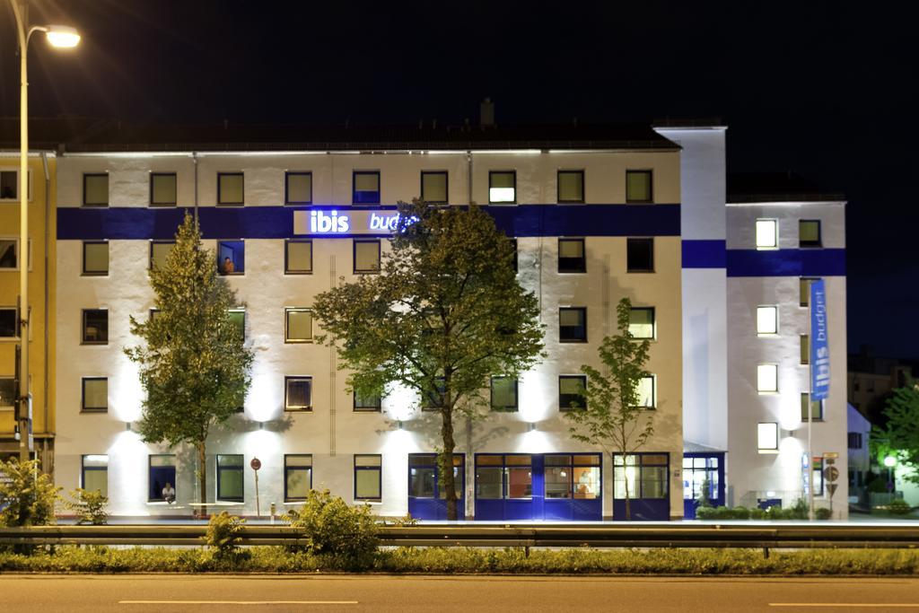 Ibis Budget Muenchen City Sued Exterior photo